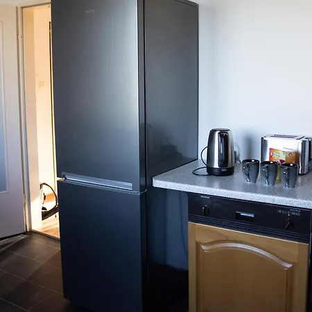 Apartment Prize Loehne Kueche Balkon Parken Netflix 5 Personen